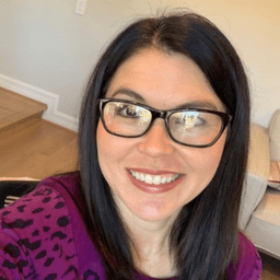 Emily Navarro